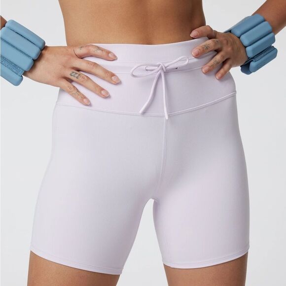 VUORI Daily Bike Short in Opal Lilac Size Small - Picture 1 of 9